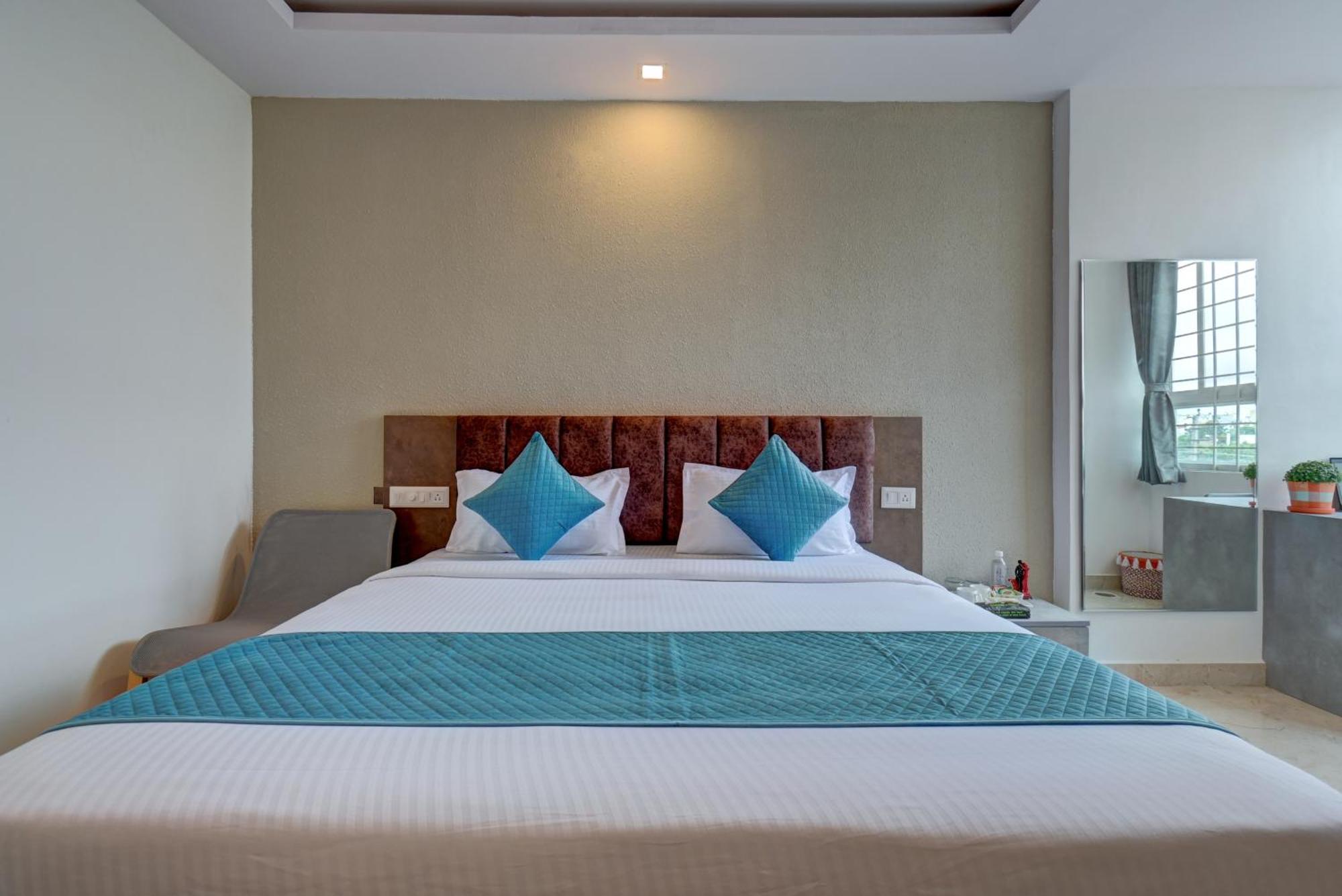 Hotel Cloud 9 Luxury Stay Maisur Dış mekan fotoğraf