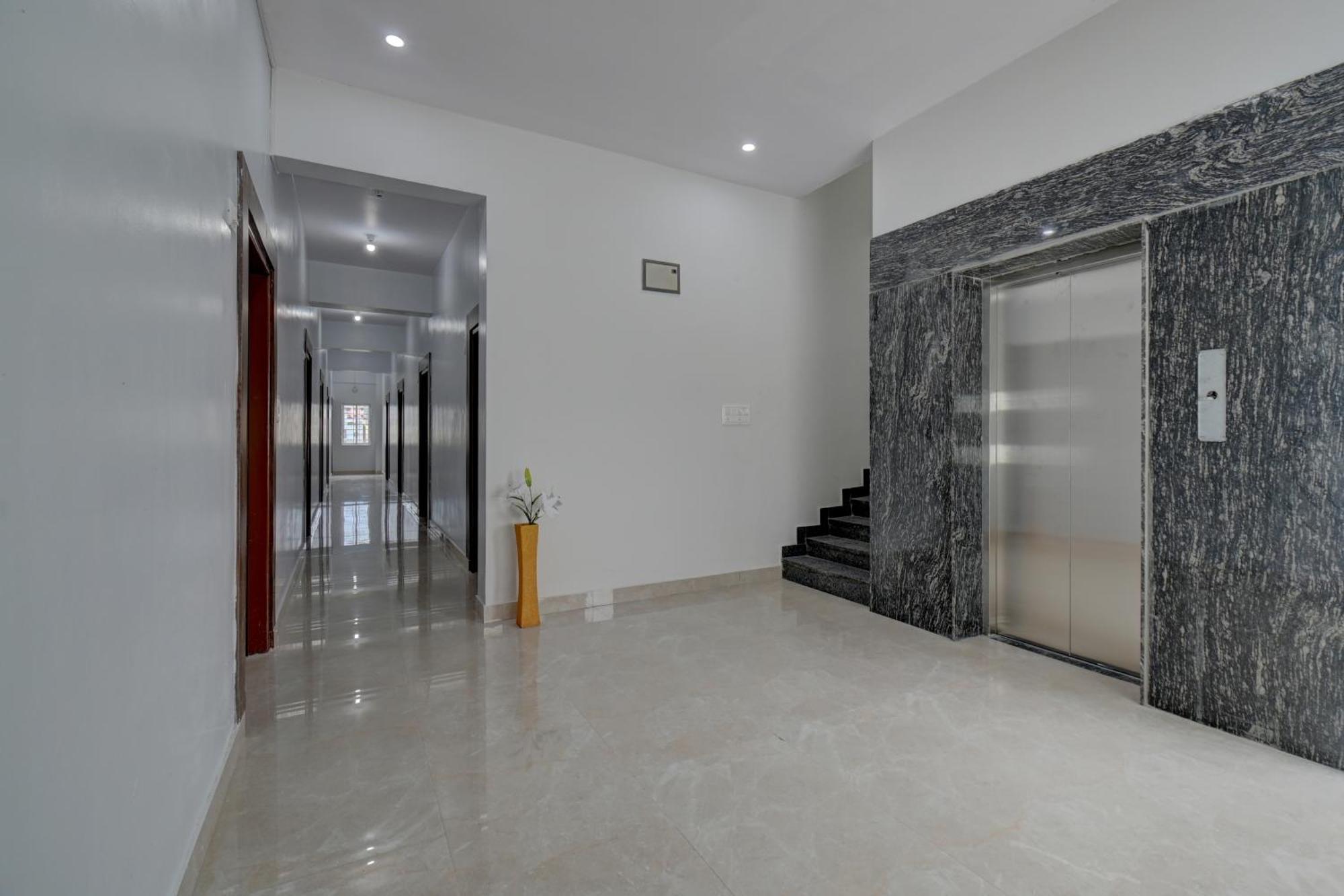 Hotel Cloud 9 Luxury Stay Maisur Dış mekan fotoğraf