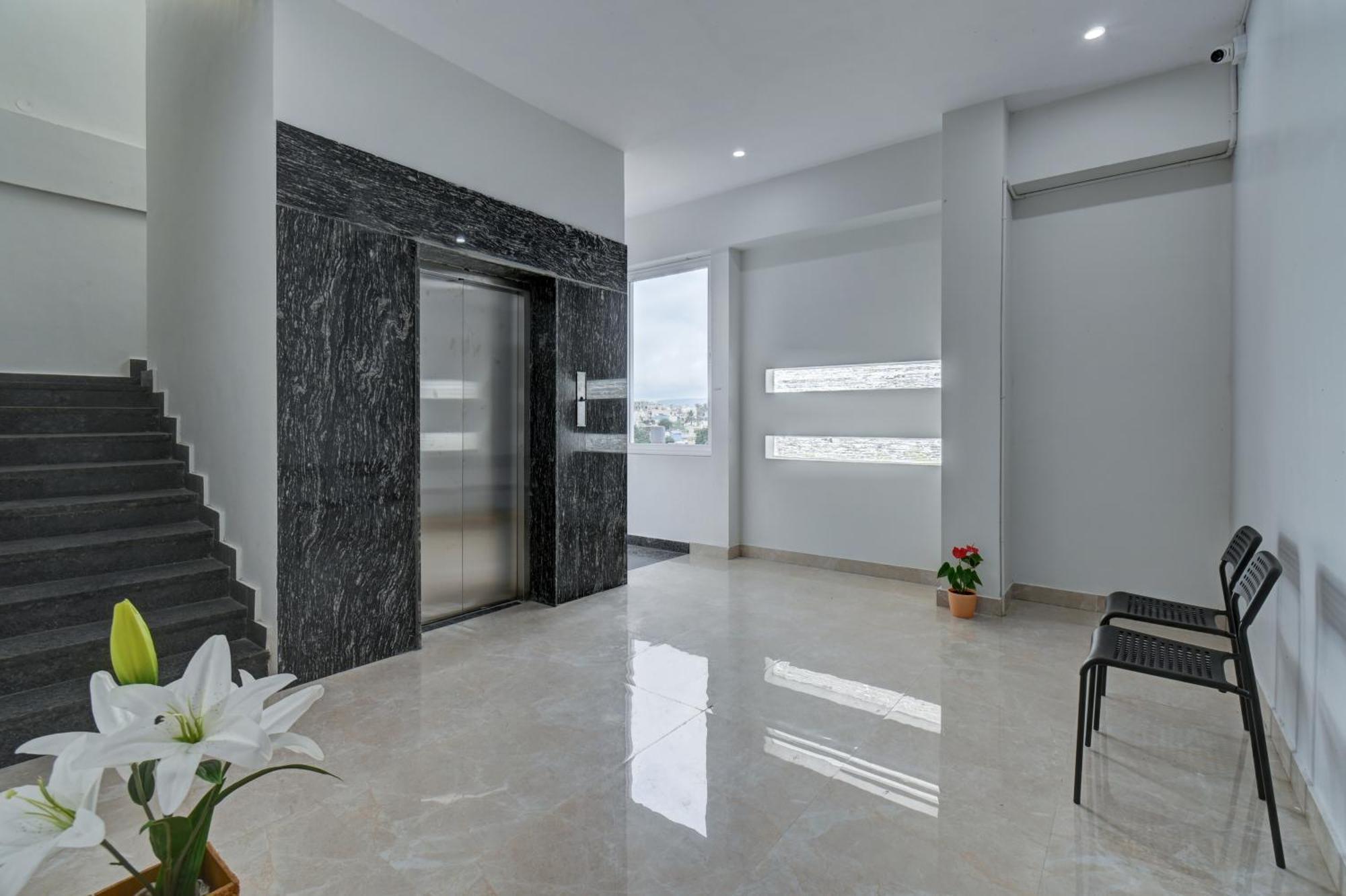 Hotel Cloud 9 Luxury Stay Maisur Dış mekan fotoğraf