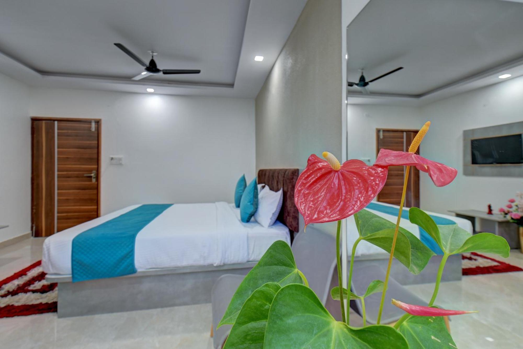 Hotel Cloud 9 Luxury Stay Maisur Dış mekan fotoğraf